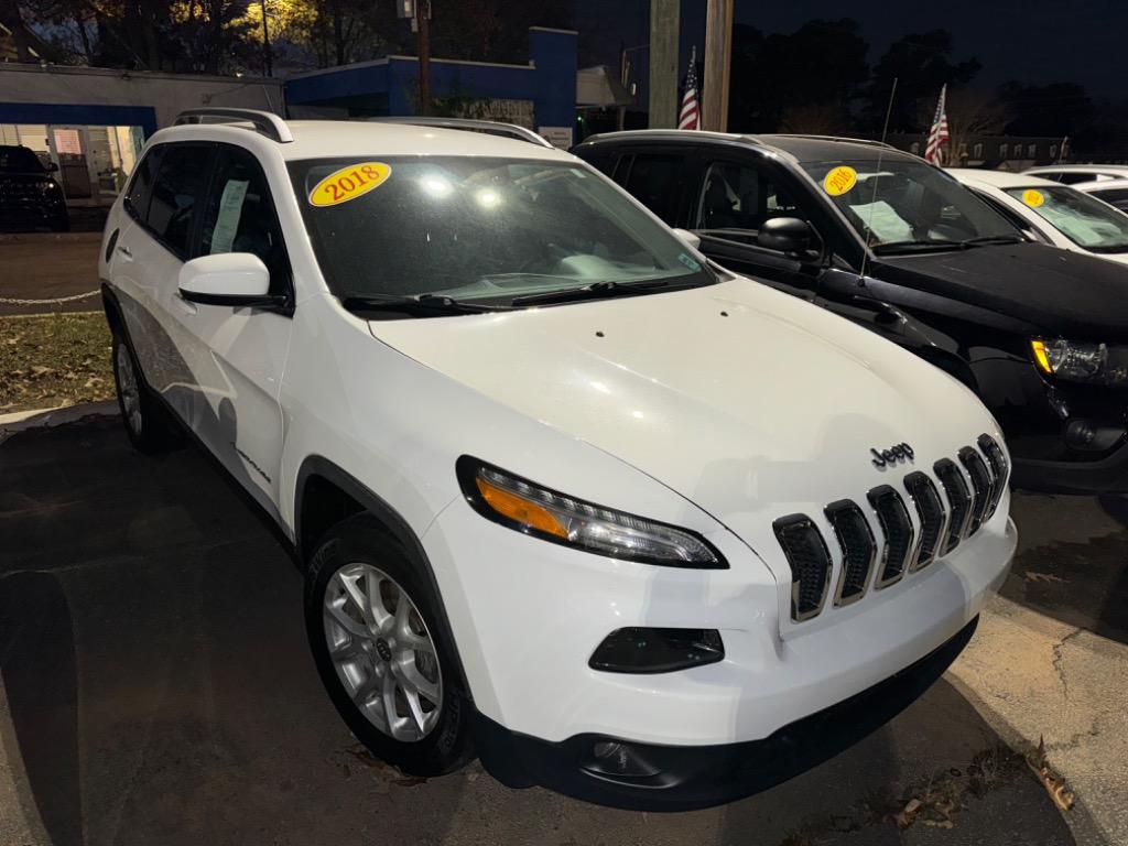 2018 Jeep Cherokee Latitude's photo